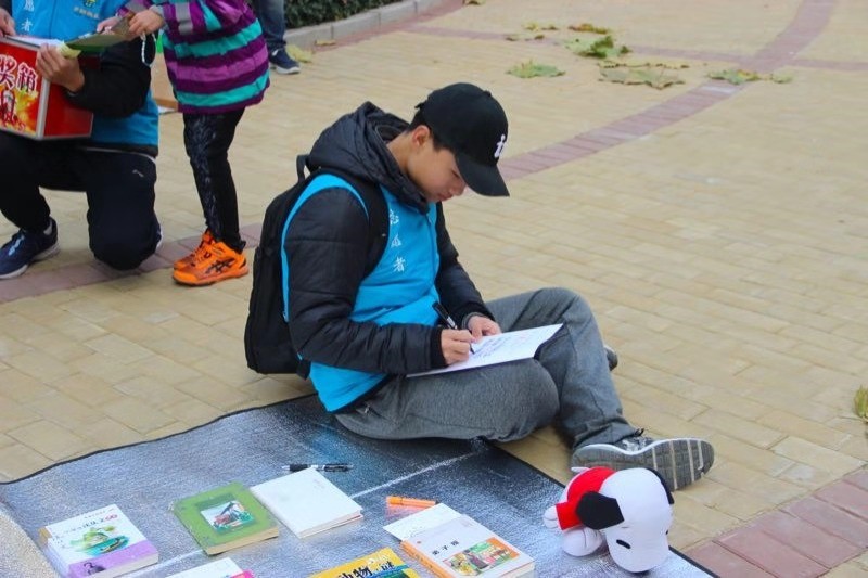 2dfb6315ce20777356b934d377e130be.jpg 2dfb6315ce20777356b934d377e130be.jpg